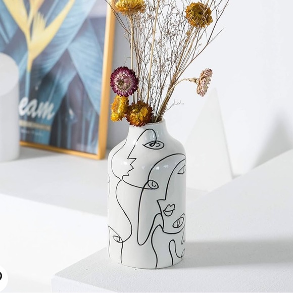 beautiful vase  picasso vase new in packaging - Picture 7 of 10